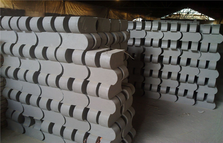 Common Kiln Refractory Bricks , Phosphate Bonded High Alumina Bricks Heat Resistant