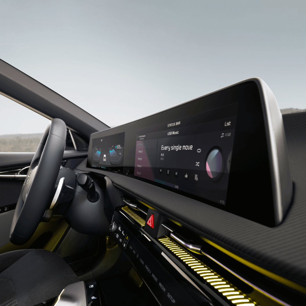 2024 Pure Electric Kia EV6 Listing Sports Car with Very Long Endurance Pure Electricity and 740Nm Maximum Torque