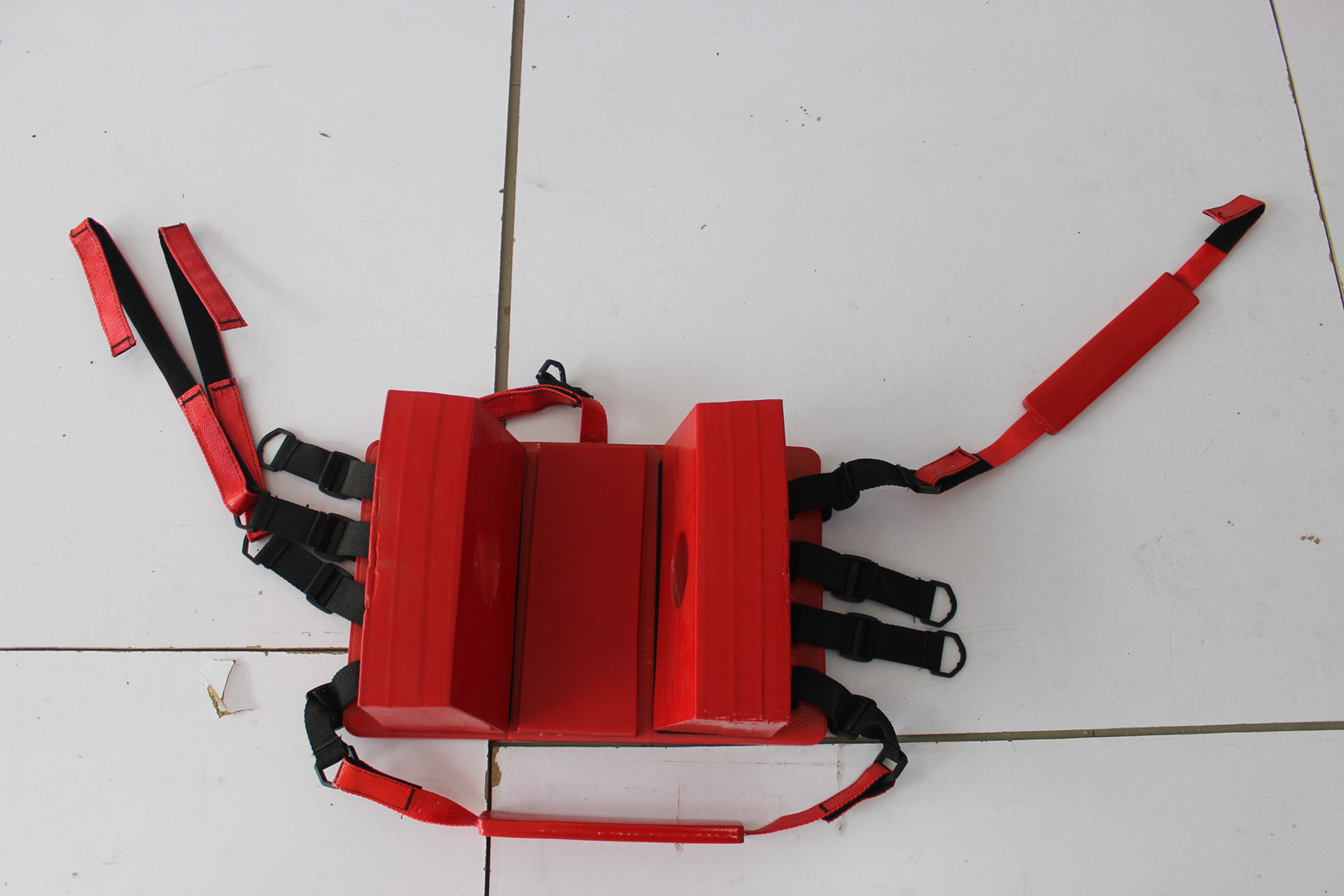 56CM Dealmed Deluxe Emergency Head Immobilizer with Straps GB2626