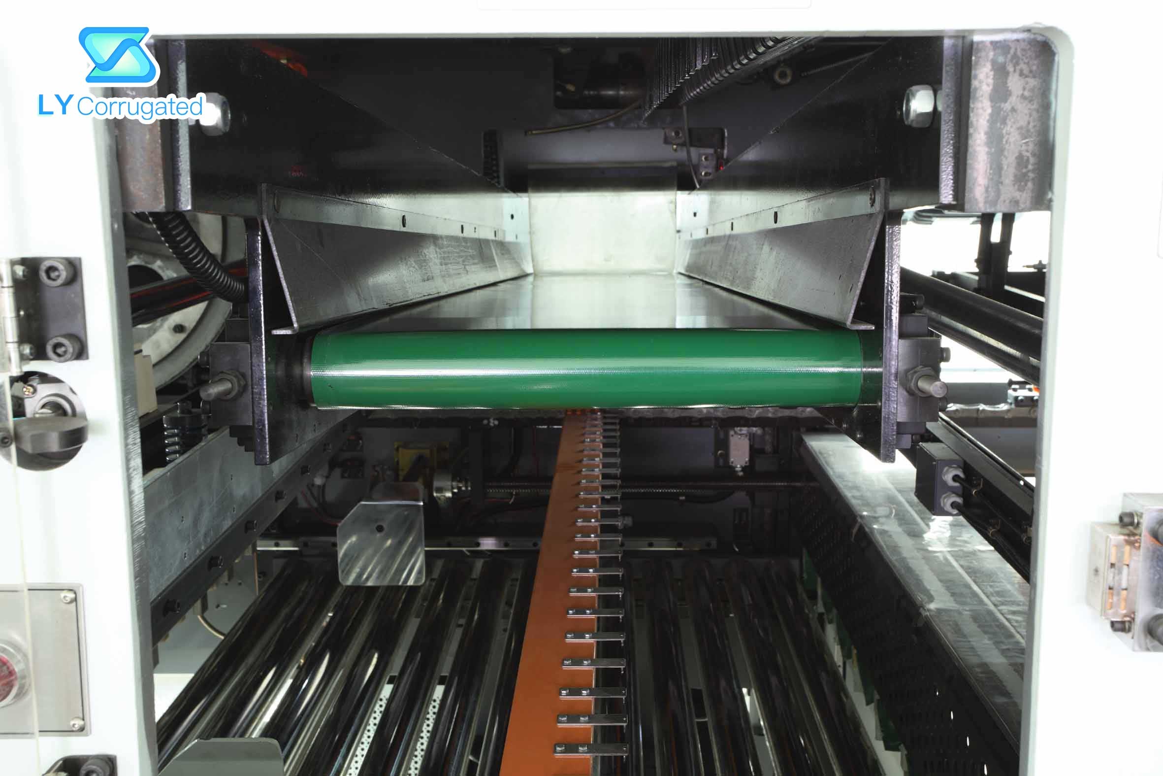 Automatic Carton Box Machine Die Cutting Machine 1200X1650mm 36000W Power