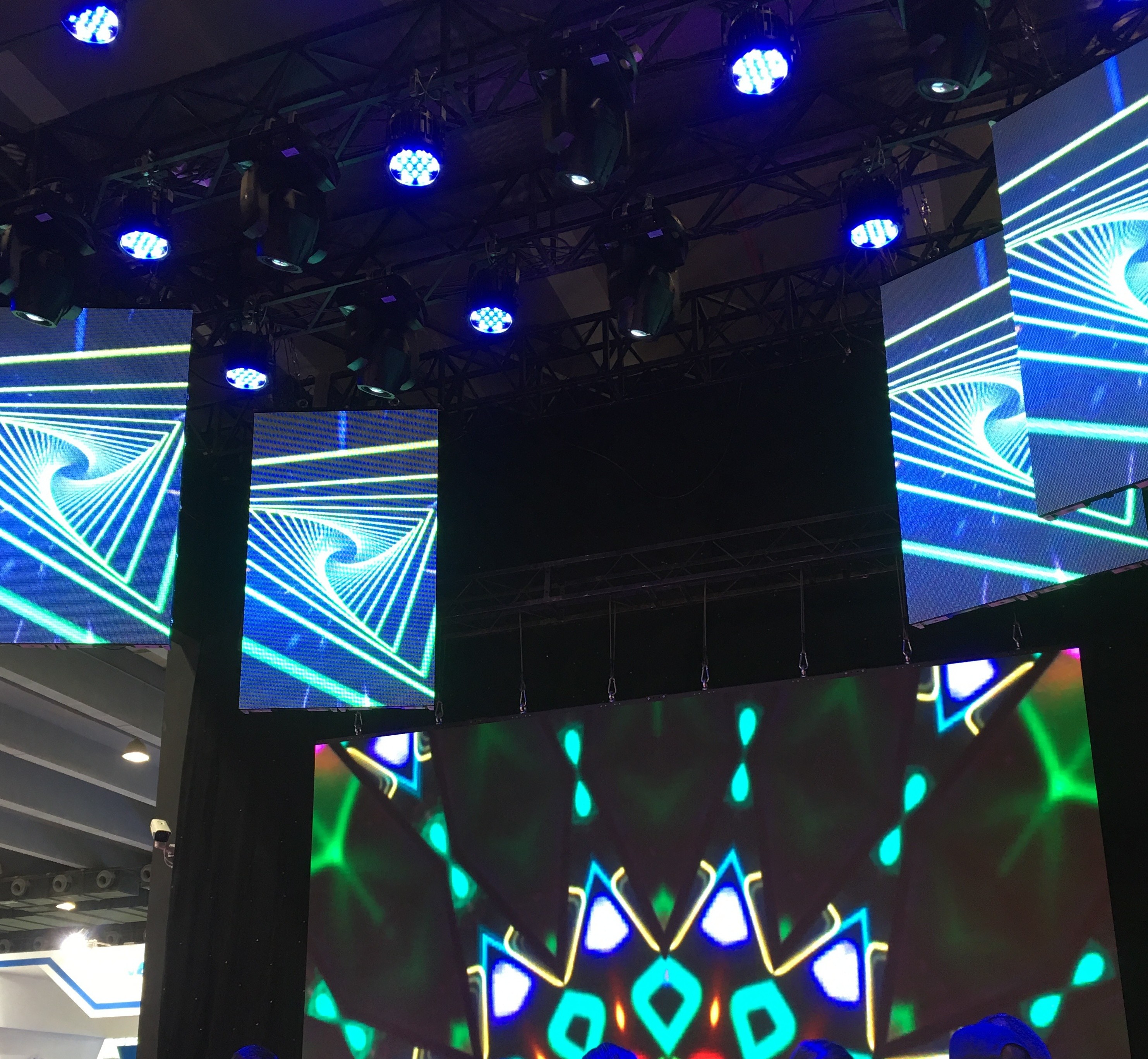 Mobile LED Display Module For Stage Concert Dj Background Novastar Linsn Control