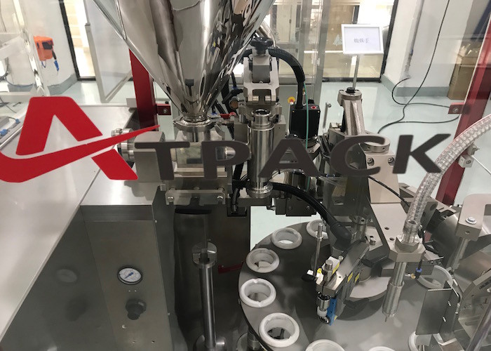 Eco Friendly Automatic Tube Filling Machine 60 Pieces / Min Hot Gun Heating System