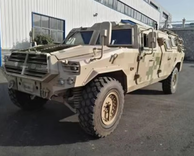 4X4 Armored Assault Riot Control Vehicle Cruiser For Border Patrol, Communication Command, Assault Other Tasks