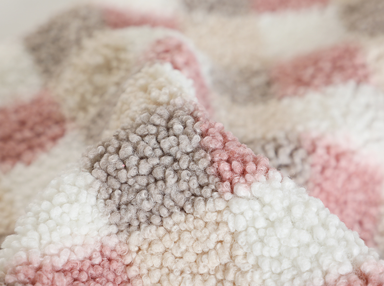 Plaid Printed Sherpa Fleece Fabric 300gsm For Upholstery Hometextile Handbag