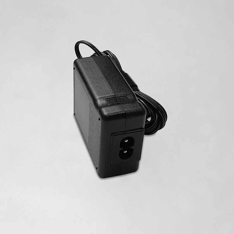 24V 0.75A Desktop Power Adapter 18W Universal Ac Dc Power Adapter