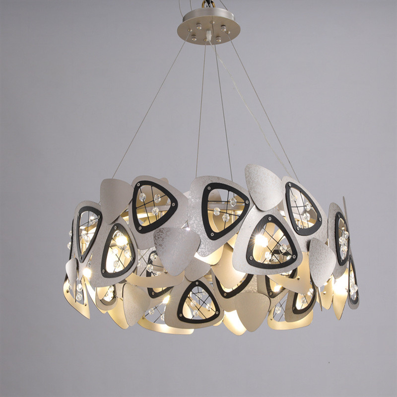 High Efficiency LED Light Sources Decorative Chandeliers For Modern Interiors
