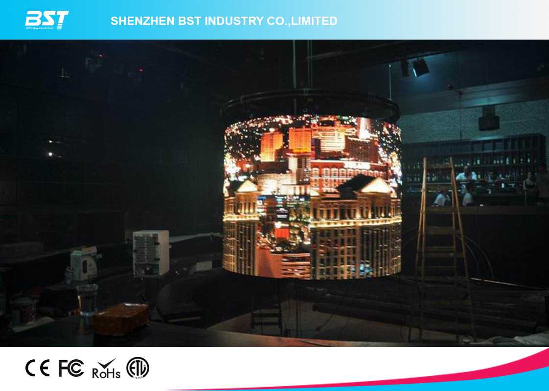 3 in 1 32 x 32 Pixels indoor Curved led video screen Full Color P5 SMD2121 for night club