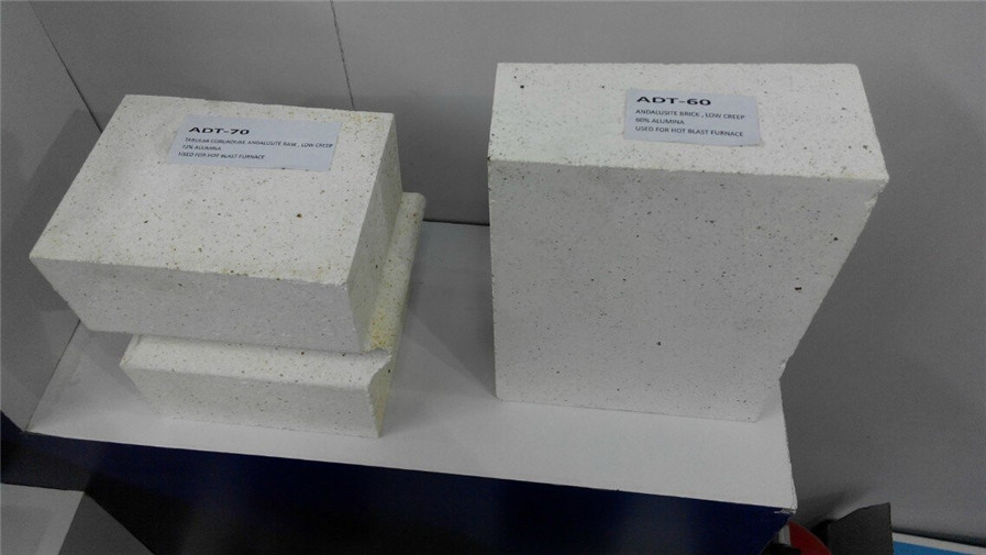 White High Purity Corundum Mullite Brick 230 X 114 X 65mm Size For Furnace