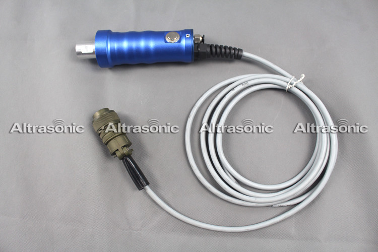 Hand Held Auto Spot Welding Machine , 28khz Ultrasonic Plastic Welder