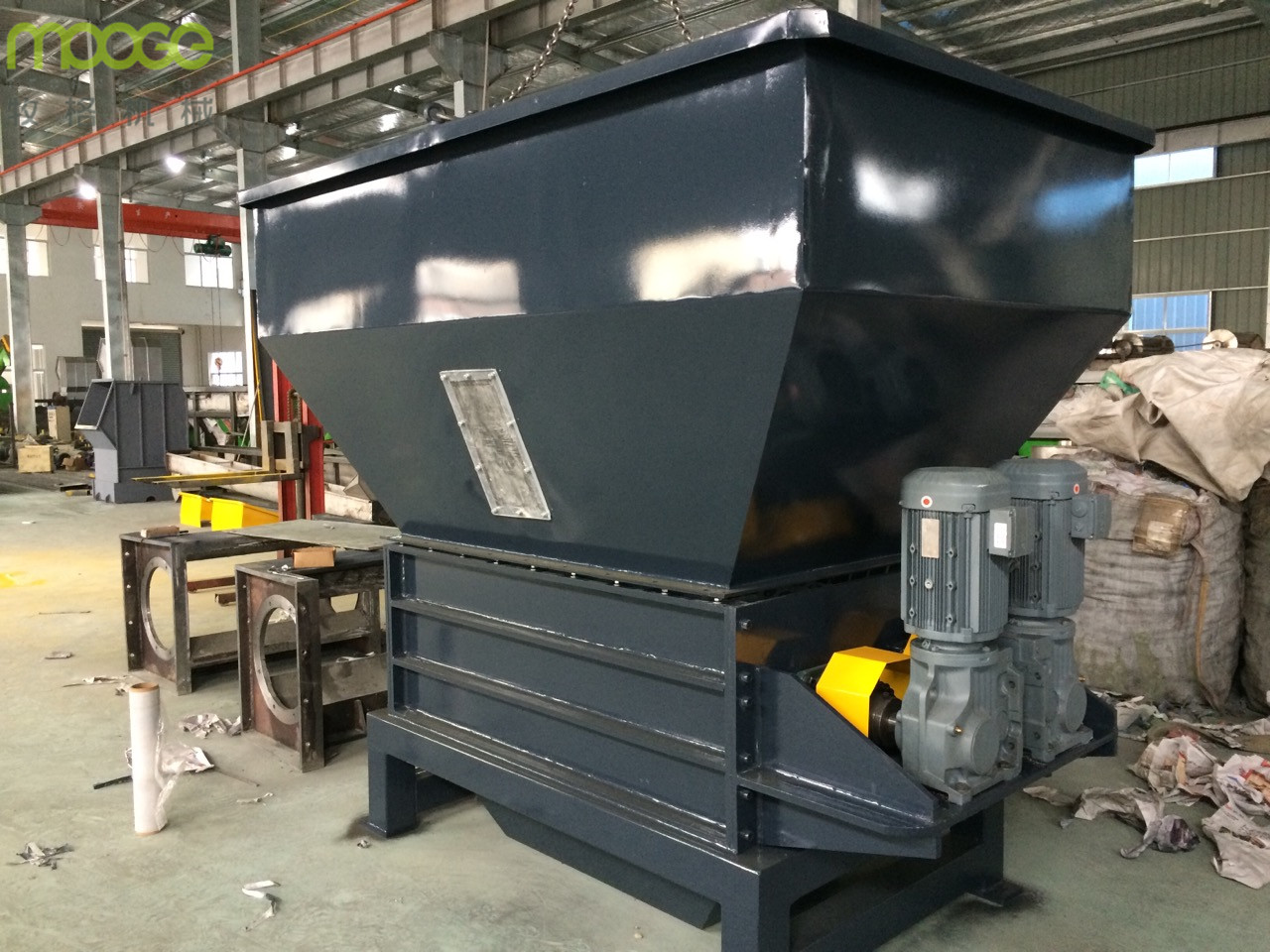 1000-5000kg/H PET Plastic Bottle Perforator For Baler Machine