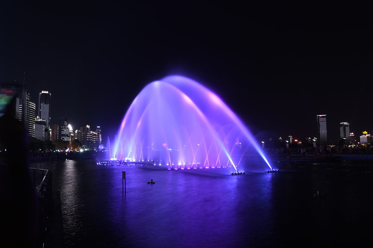 Stainless Steel 304 Floating Water Fountain For Lake