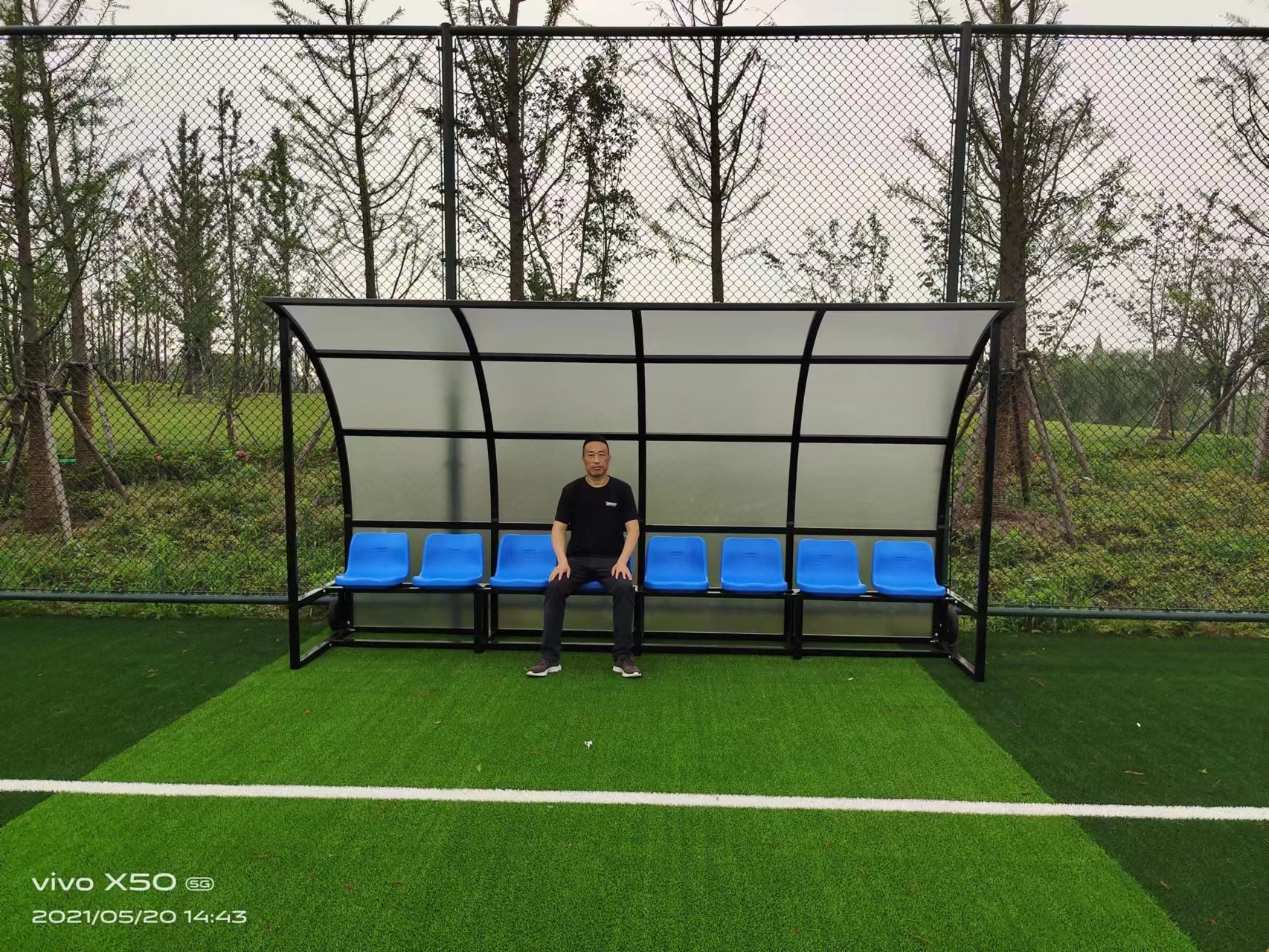 Portable Outdoor Stadium Seating With 8 Seats Shelter OEM ODM