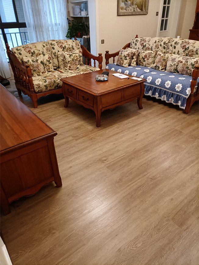 Tawny Oak Luxury SPC Flooring 7''X48'' GKBM SY-W3006 Unilin Click