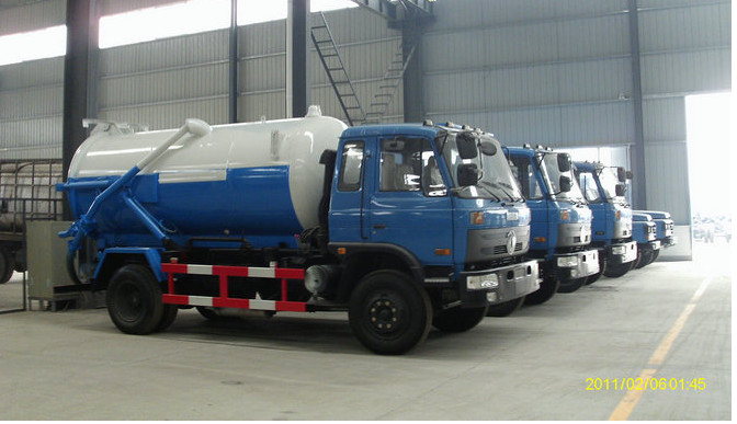 Dongfeng 4x2 3000-10000 Litres Special Purpose Truck Vacuum Sewage Suction Tanker Truck