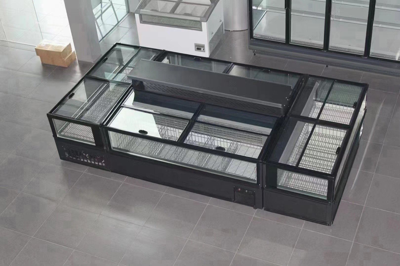 Efficiently Store and Showcase Frozen Products with Seeble Supermarket Island Freezer