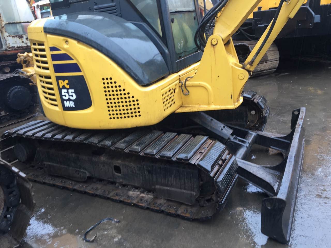 12V Voltage Used Earth Moving Equipment Komatsu PC55MR With Rubber Track