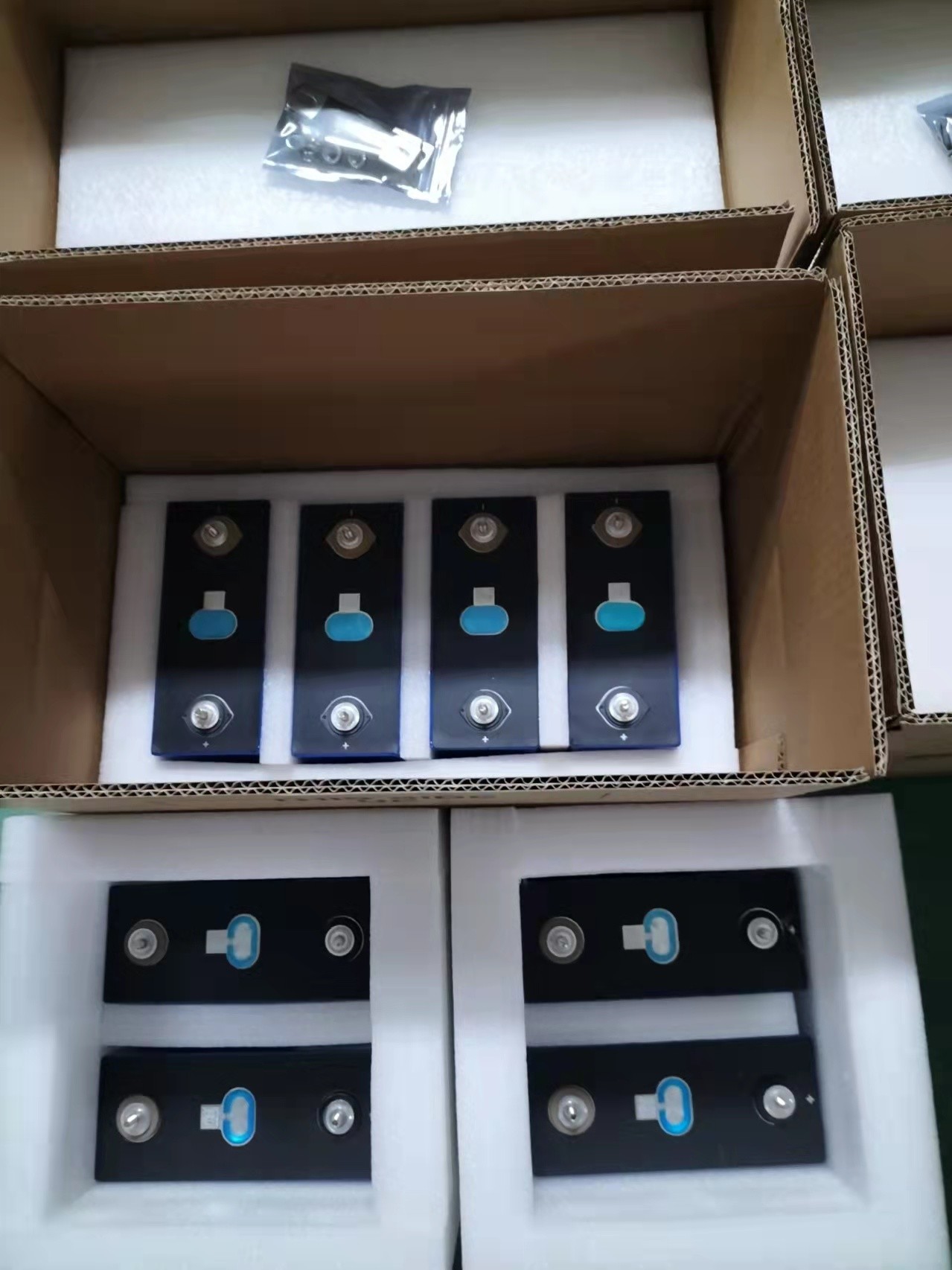LFP Anode Material Prismatic LiFePO4 Lithium Battery 3.2V 105AH for Solar Energy Storage