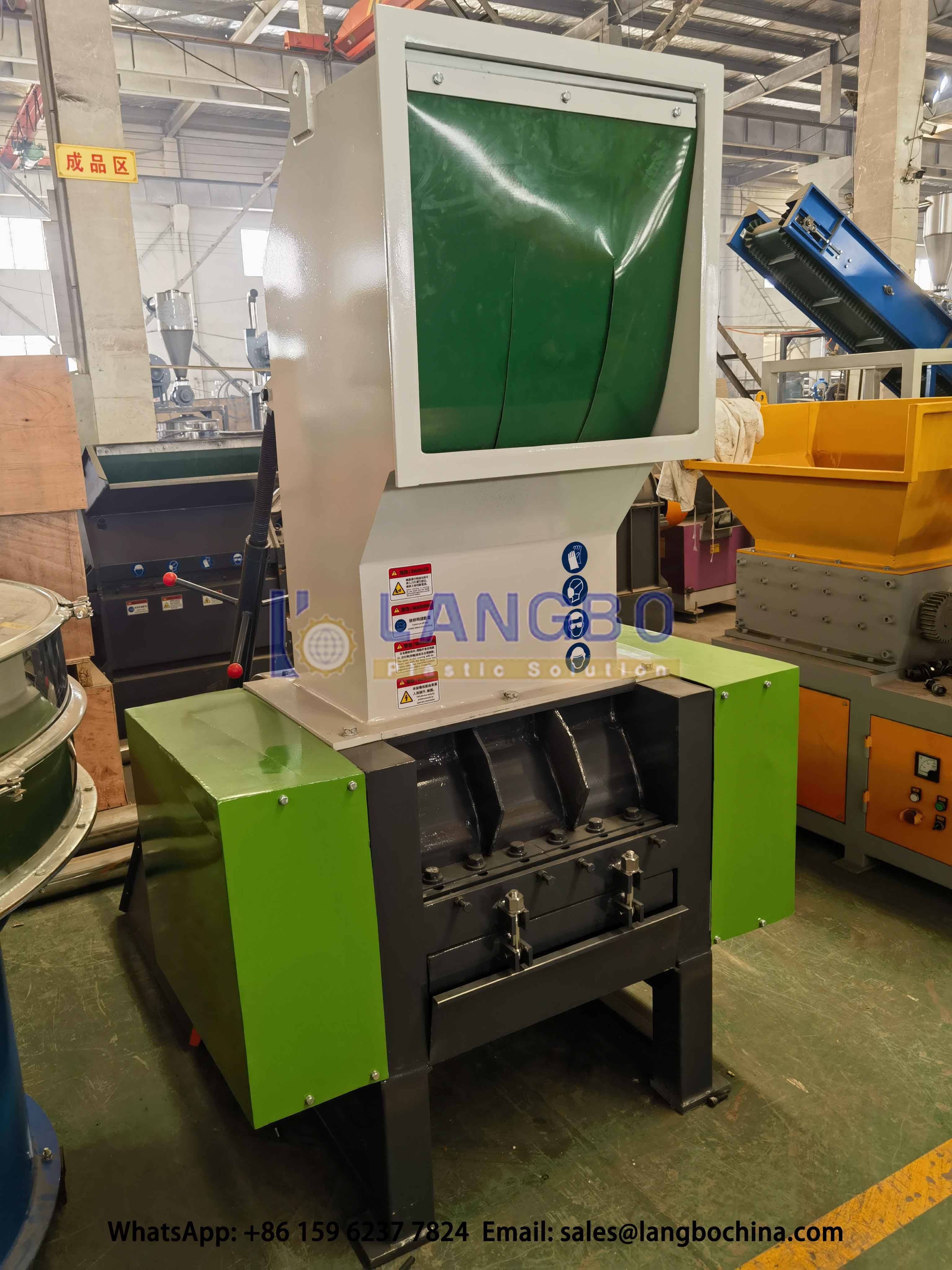 Plastic Pipe Profile Waste Product Crusher Low Noise And Dust