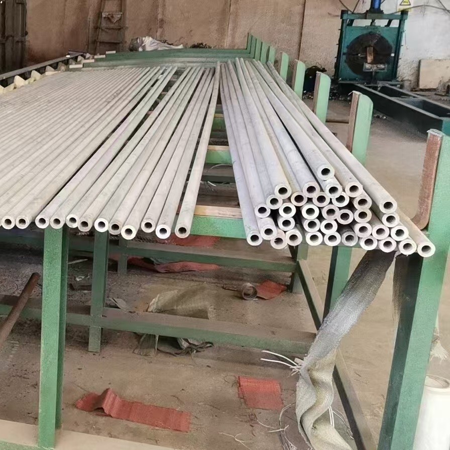 ASTM A312 AISI316L / TP316L 316L Stainless Steel Pipe Tube Stright SS Pipe For Chemical