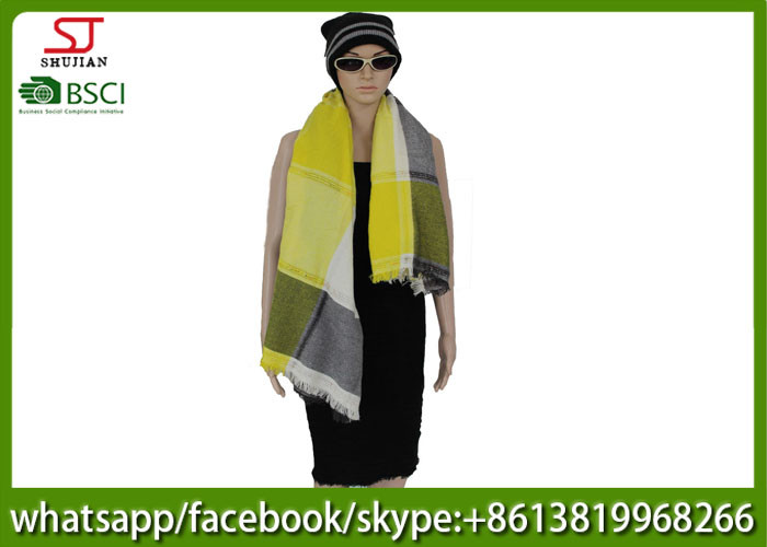 250g 140*140cm100%Acrylic woven jacquard plaid mixed color poncho Hot sale high quality factory keep warm fashion scarf