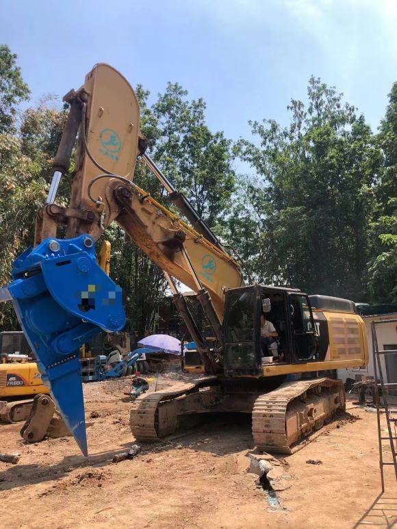 30 Ton Excavator Mounted Vibratory Hammer For Caterpillar 349E SANY 365H DL303 ZX70