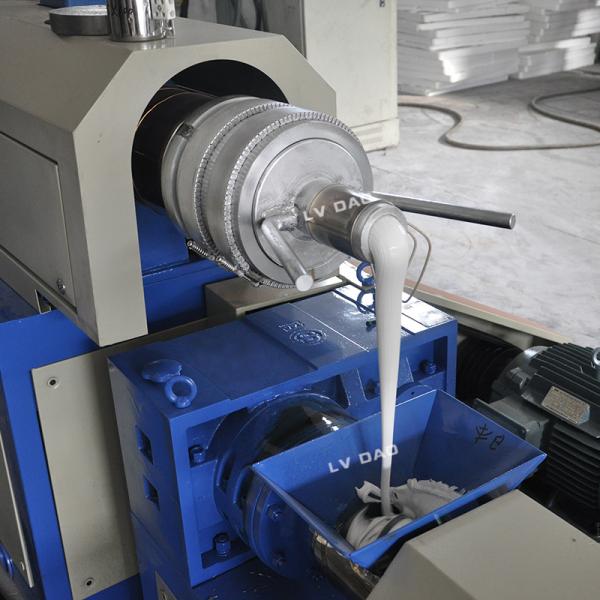 Double Stage Plastic Recycling Machine Industrial Waste Recycling Compact Structure