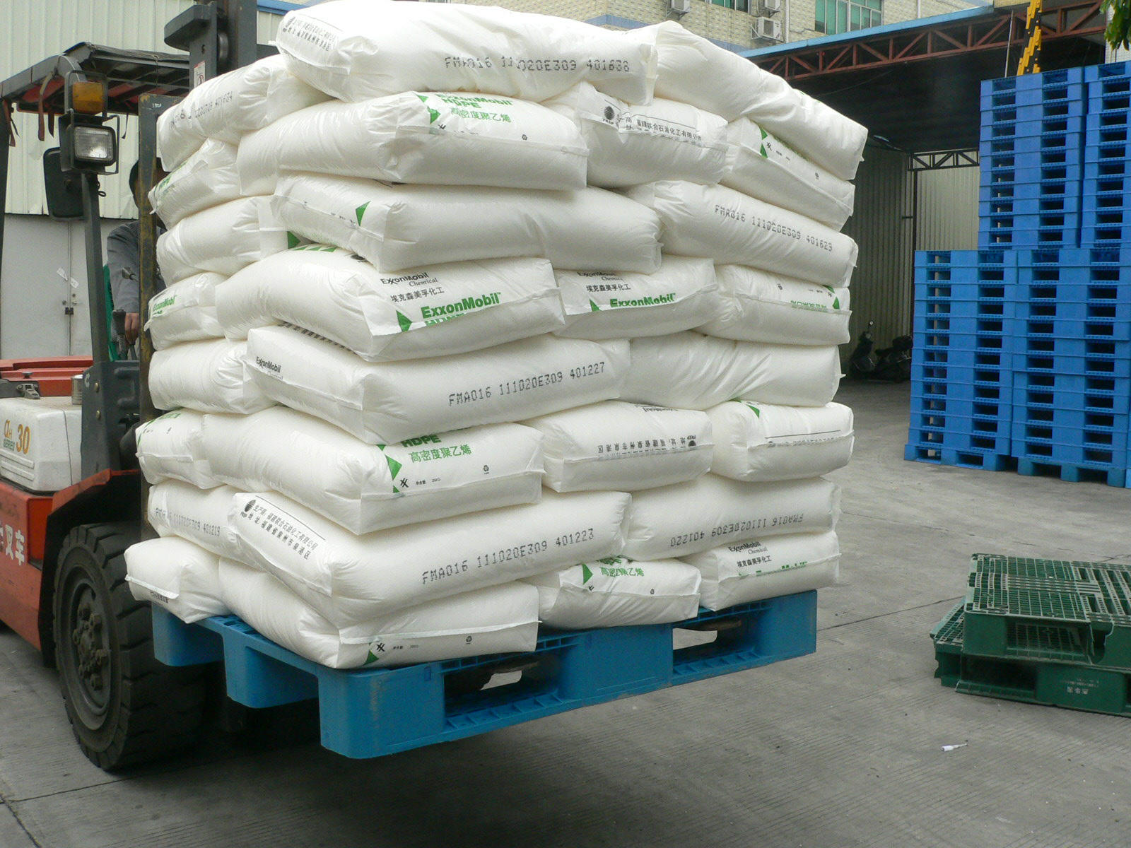 Good Quality 1200*1000 hygienic supplier of injection molded plastic pallets for racking