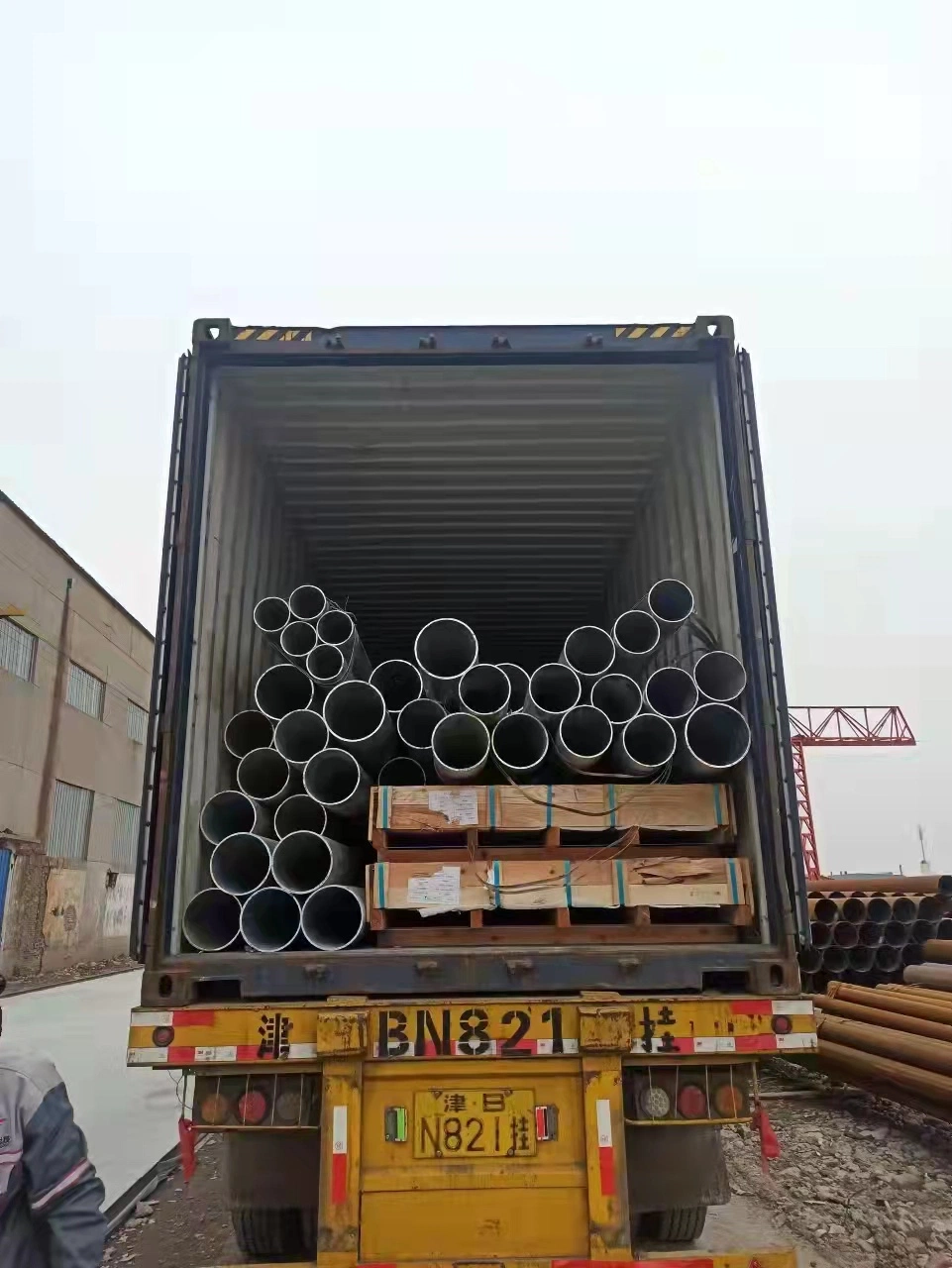 20# 40cr Sch40 Construction Black Round Tube Reasonable Price Seamless Carbon Steel Pipe
