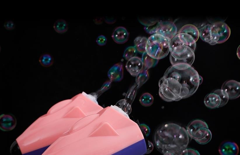 OEM kids bubbly kick scooter with blowing bubble for sale