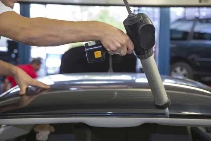 Polyurethane (PU) Adhesive Sealant Glue for Automotive Glass Bonding and Sealing