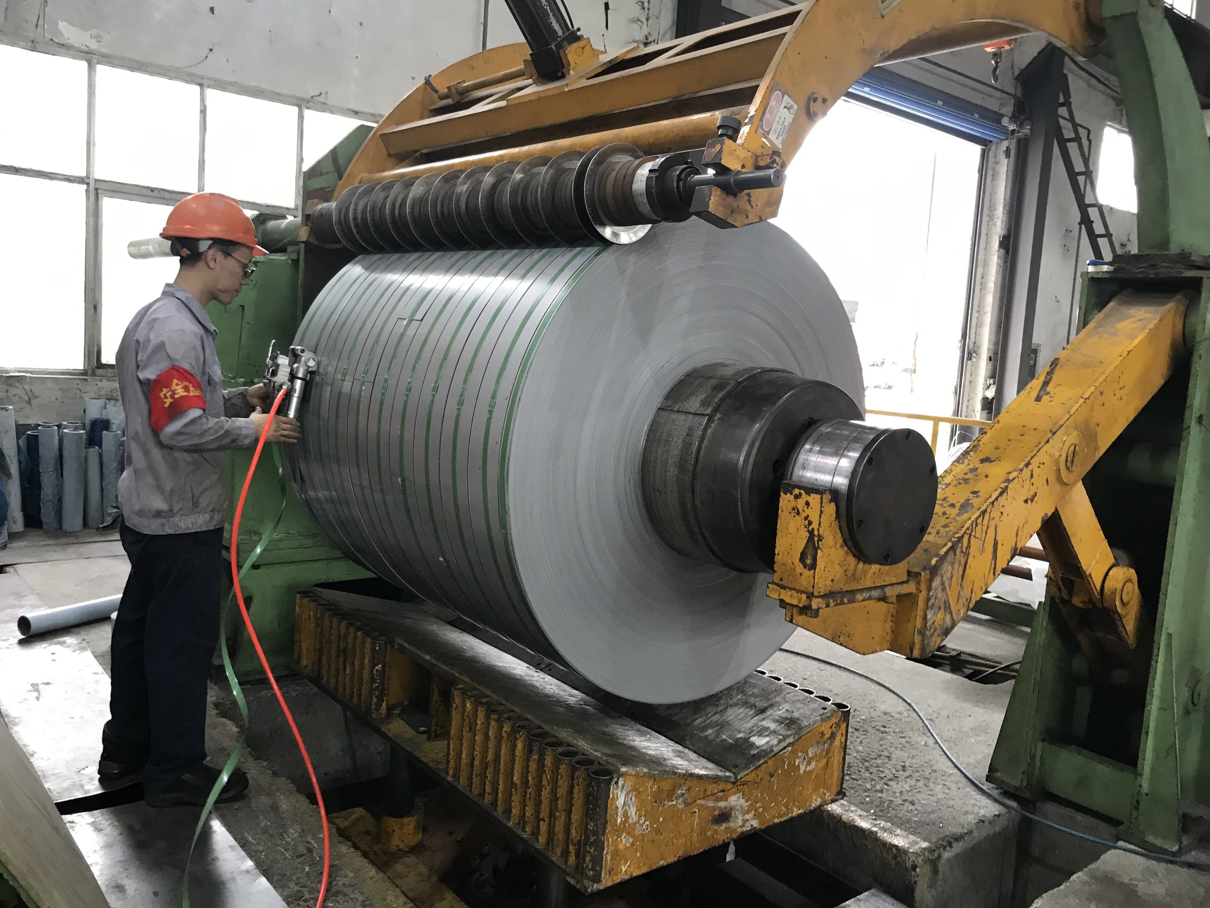 1219mm 1500mm 2000mm Stainless Steel Coil Sheet 8K Austenitic 430 Hot Rolled Coil