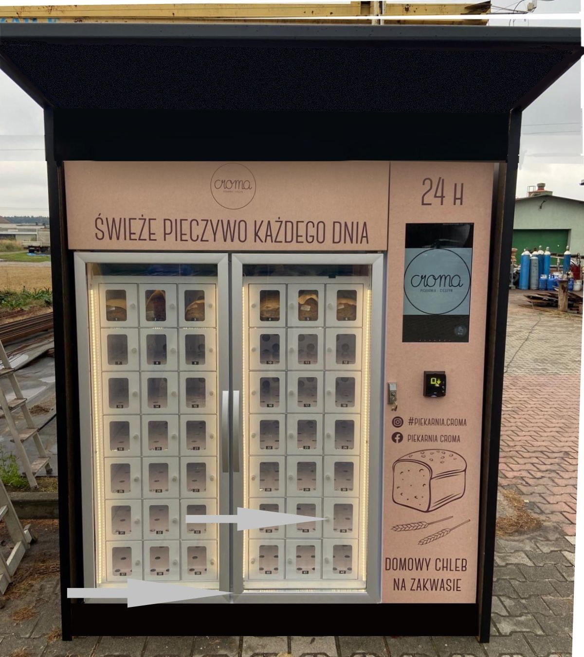 Custom Cooling Locker 24H Outdoor Bread Vending Machine For Cakes Pies Desserts With Card Reader