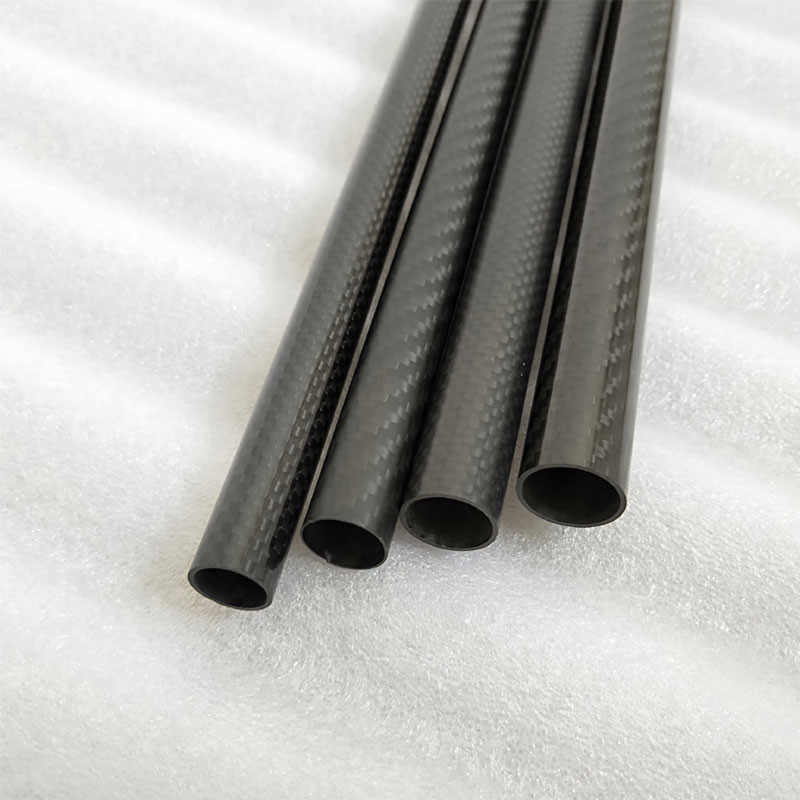 Roll Wrapped 25MM Carbon Fiber Tube Matte Finish Corrosion Resistance