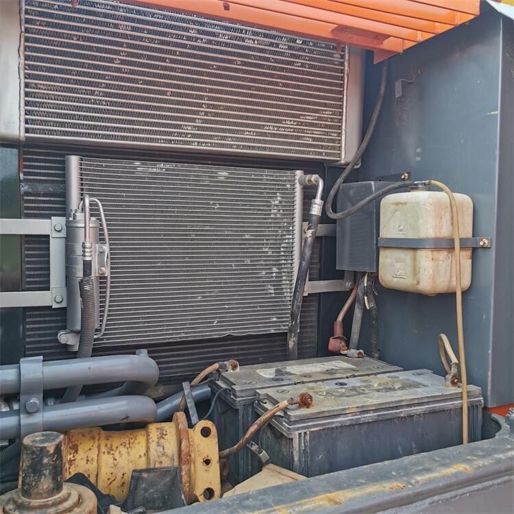 24 Ton Mining Equipment Used Japan Hitachi 240-3G Hydraulic Crawler Backhoe Excavator