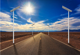 Polycrystalline Photovoltaic Integrated Solar street lamp 80W 3.2V 100AH configuration 100000mAh