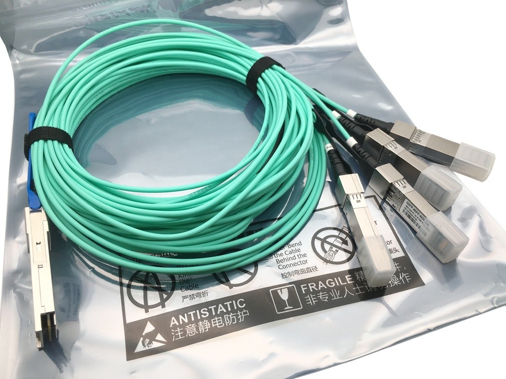 Super Speed Multi Mode Q4SFP AOC 40g Aoc Cable