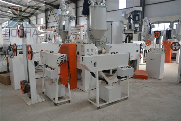 Single Layer FEP PFA Wire Extruder Machine Teflon Cable Manufacturing Equipment Cable Extrusion Machine
