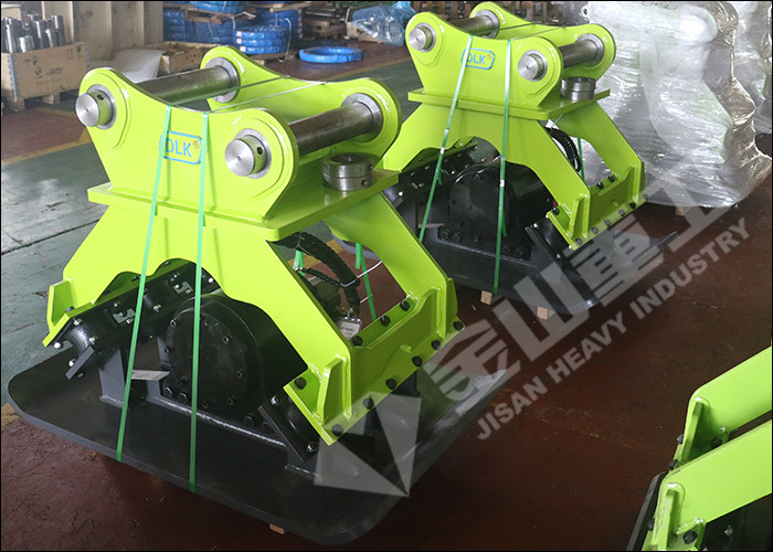 Komatsu Excavator Compactor Attachment Hydraulic Motor 900Kg For Trench Compaction