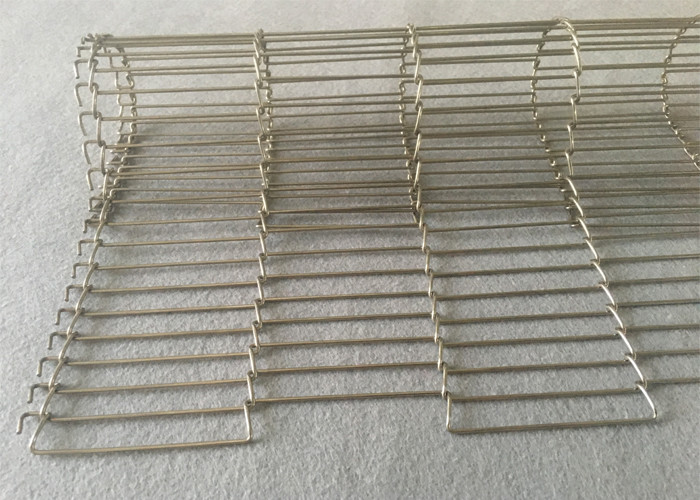 Edge Loop SS Flat Wire Conveyor Belt , Flat Flex Mesh Belt For Cleaning Machine