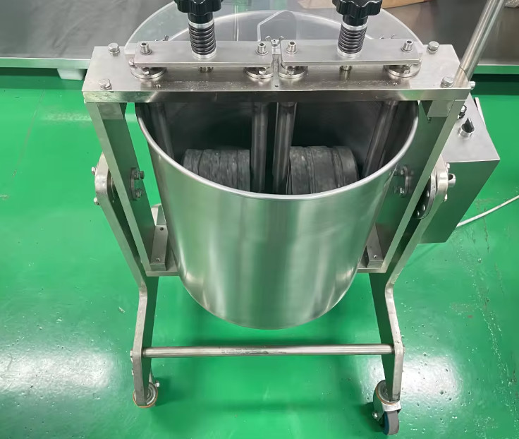 Chocolate Melanger Cocoa Nibs Grinding Machine Chocolate Stone Grinder Machine