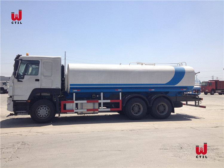 CCC Volume Water Sprinkler Truck HOWO 6X4 Tanker Truck Volume