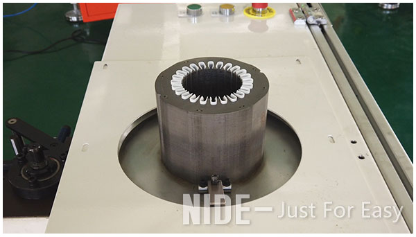 automatic insulation paper inserting machine.jpg