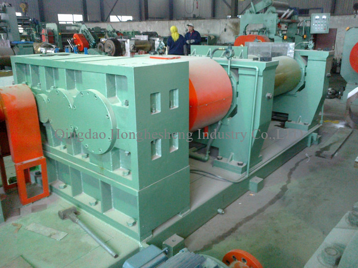 XKP-450 Tire Cracker Mill / Rubber Crusher For Reclaimed Rubber Production / Waste Tire Recycling Machine