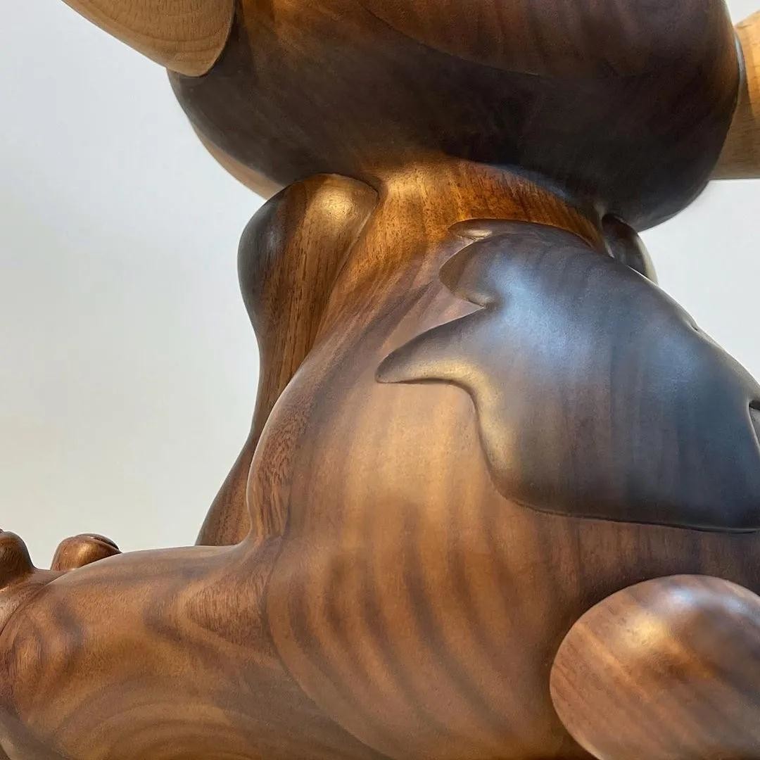 ISO9001 Gallery Wooden Art Sculpture People Shaped Handmade Mind Carved
