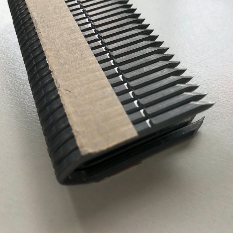 Hot Dip 10.5 Gauge Galvanised Fencing Staples C3 Wire Paper Collated 33mm