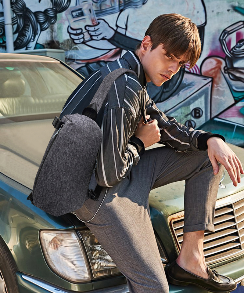 Nylon PU Anti Theft Crossbody Chest Sling Bags 19*10*31cm