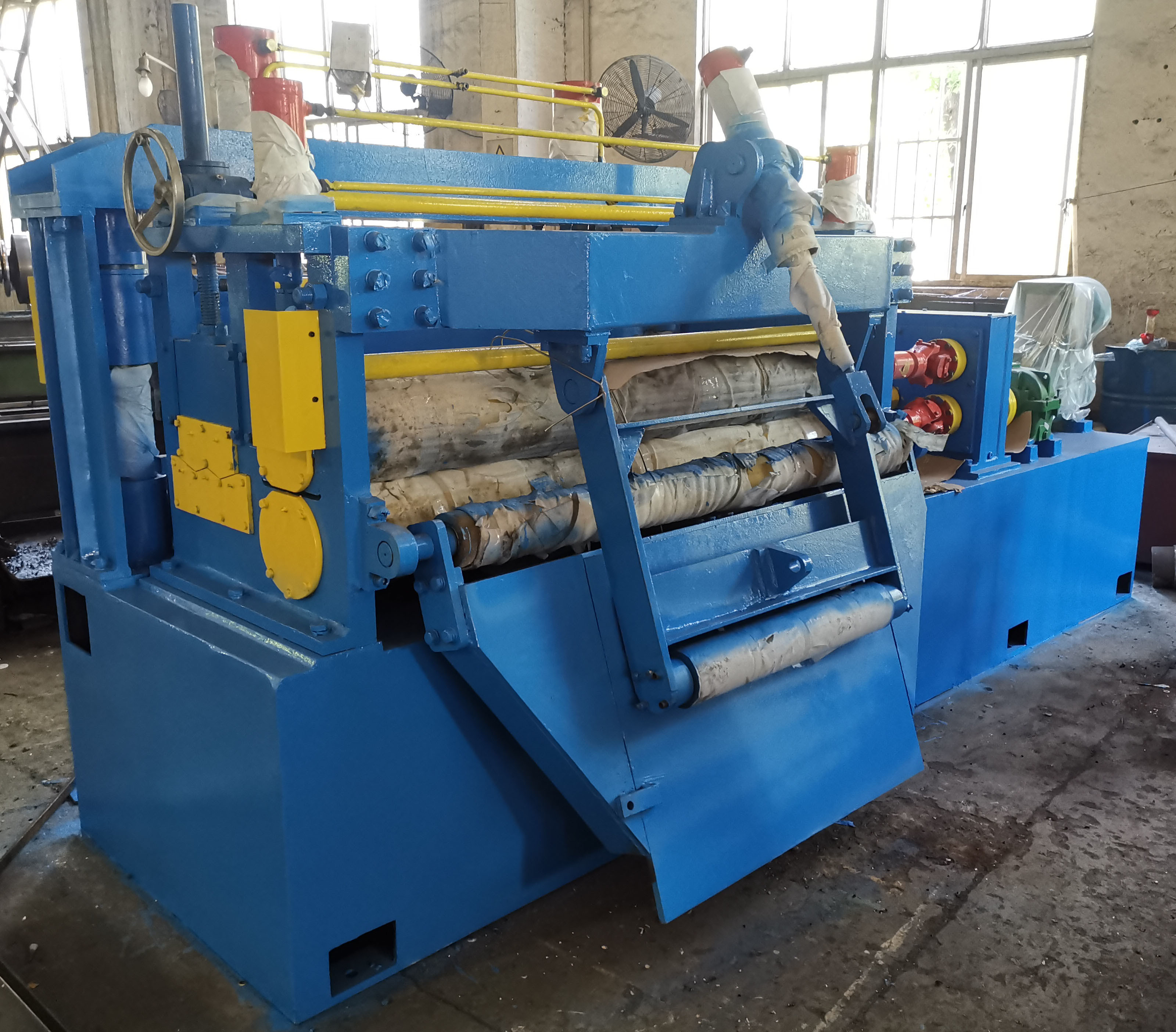 1500mm Precision Steel Strip Slitting Machine High Speed Configuration Customized