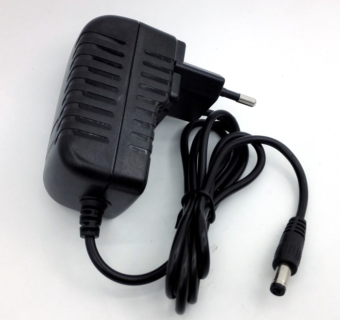UK PLUG-CE compliant 12 Volt 2 Amp 9 Volt 1 Amp 5 Volt 2 Amp adapter