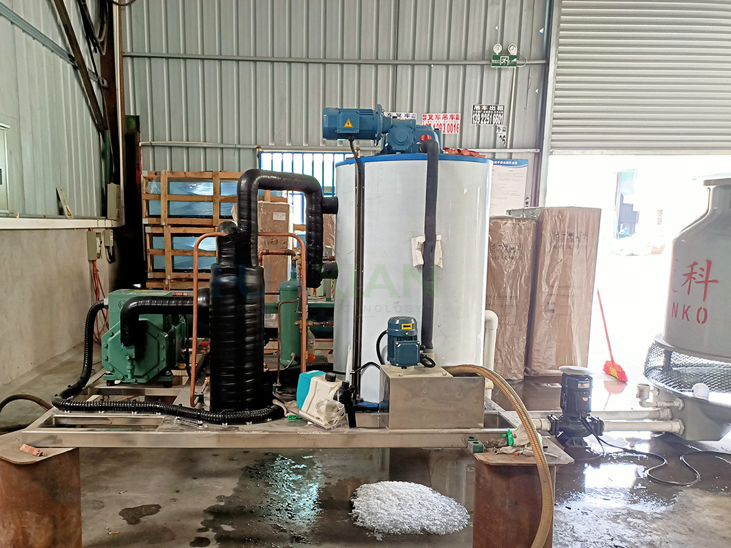 Fresh Water Ice Flake Maker Machine 3 Ton Industrial Water Cooled 11kw