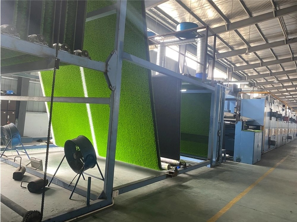 Sport Artificial Grass Carpet , Synthetic Grass Mat Turf For Soccer Landscape